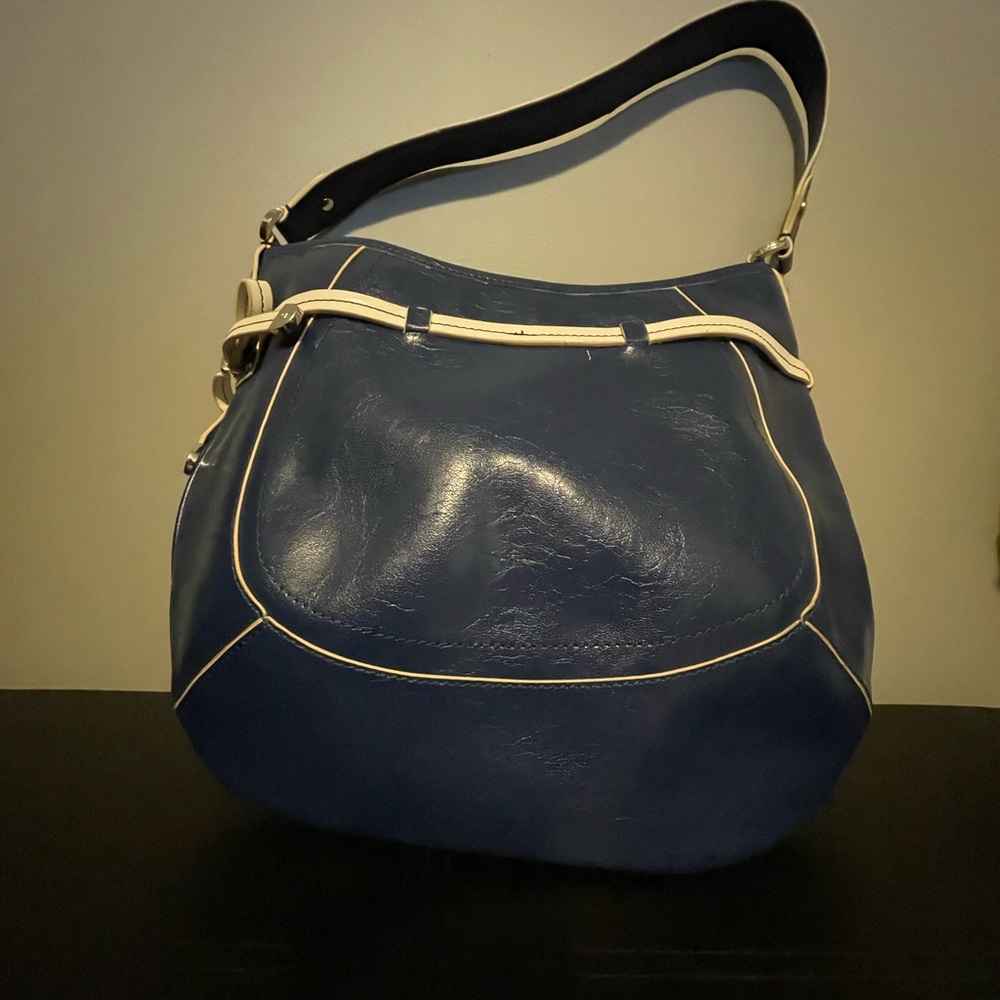 Vintage Liz Claiborne Dark Blue Hobo Bag with Cream Accents